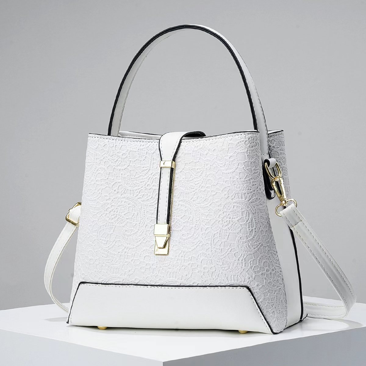 Neue Luxus-Einkaufstasche aus  – Women Bags On Sale Bewertung und Preis
