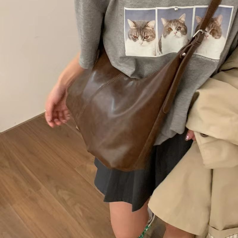 Vintage-Unterarmtasche mit gro – Women Bags Crossbody Bewertung und Preis